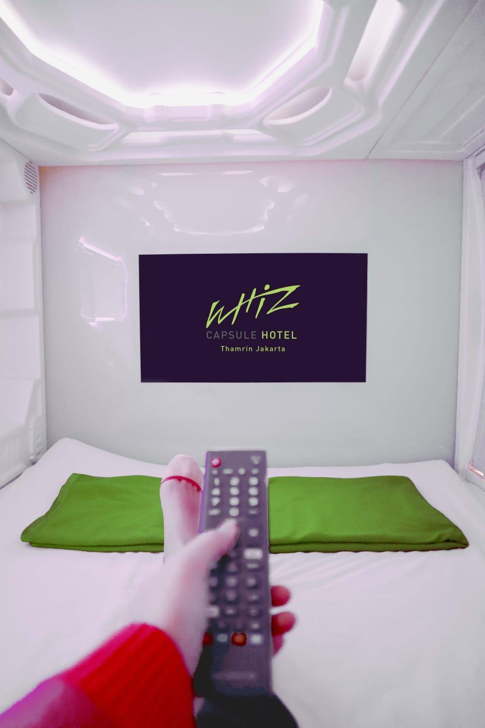 Whiz Capsule Hotel Thamrin ジャカルタ エクステリア 写真
